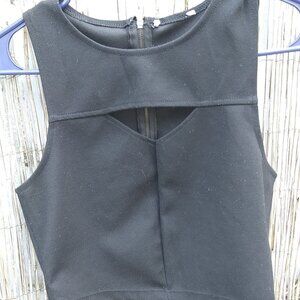 Black Sleeveless Cropped Tank Top with Peekaboo Area - No Size or Brand Tag